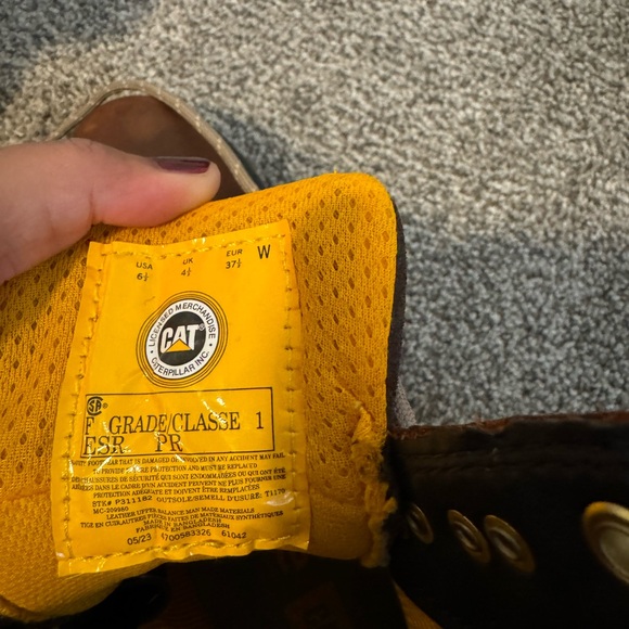 Caterpillar Women’s clover 8” ST CSA Safety boot - Picture 6 of 7